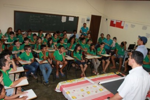 Leia mais sobre o artigo Câmara aprova Projeto de Lei que proíbe reposição de aula aos sábados em Bodoquena