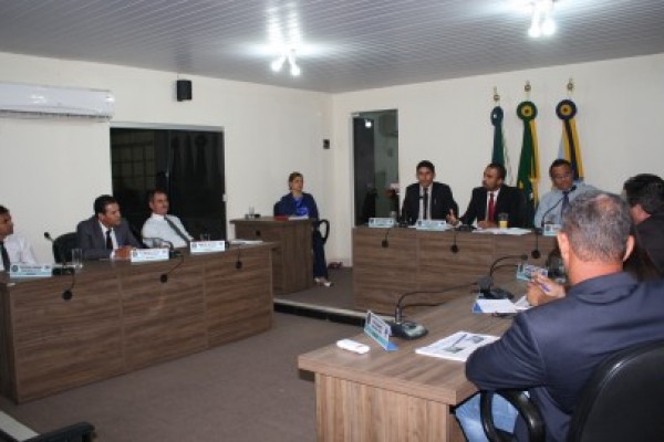 Leia mais sobre o artigo Câmara de Bodoquena aprova por unanimidade a criação do Conselho Municipal de Educação