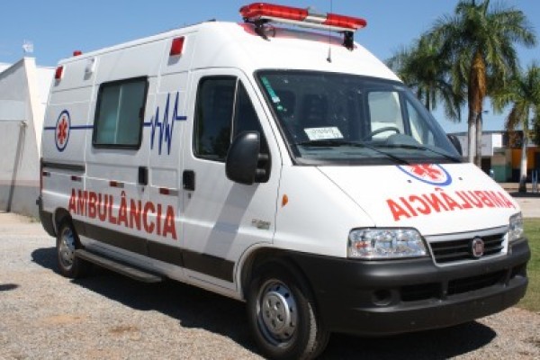 Leia mais sobre o artigo Licinha Siqueira defende aquisição de ambulância em condições de uso para atender demanda da Saúde no Sumatra